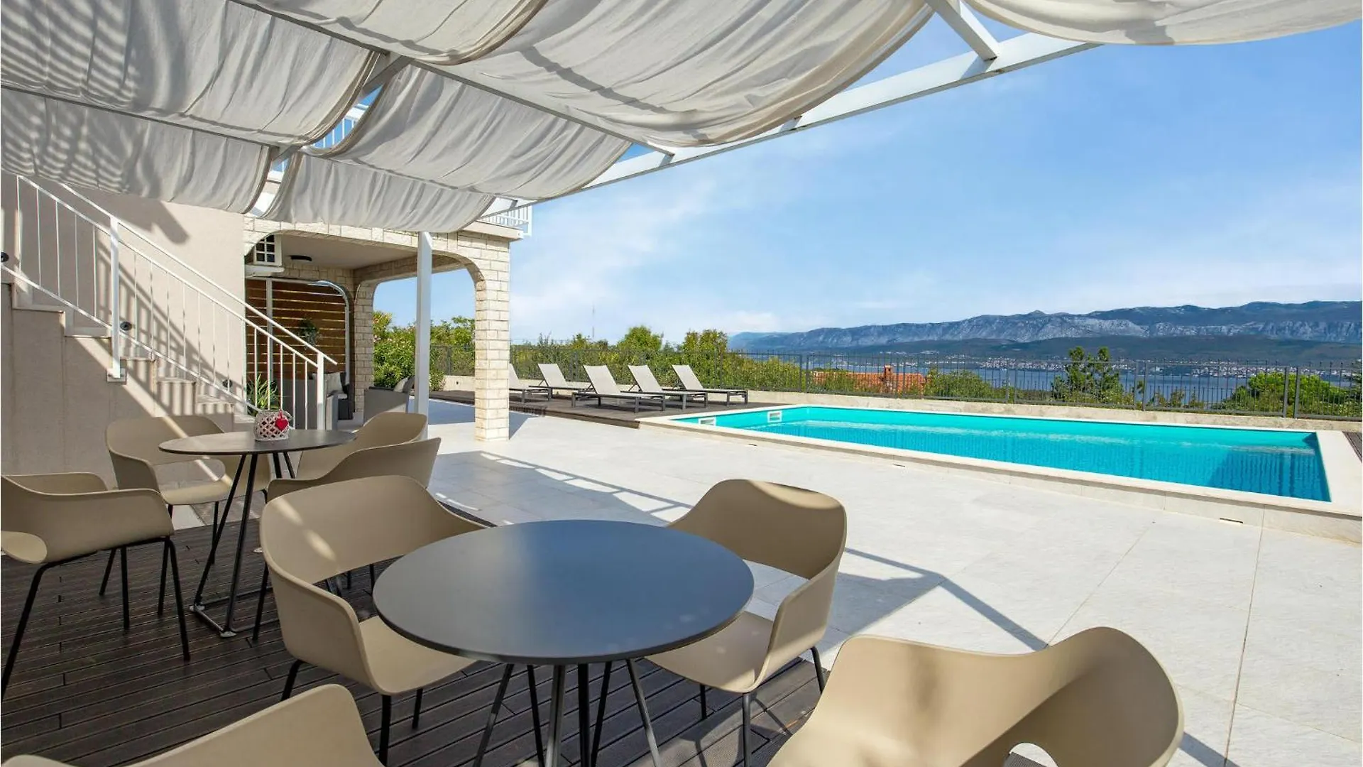 Awesome Home In Polje With House Sea View